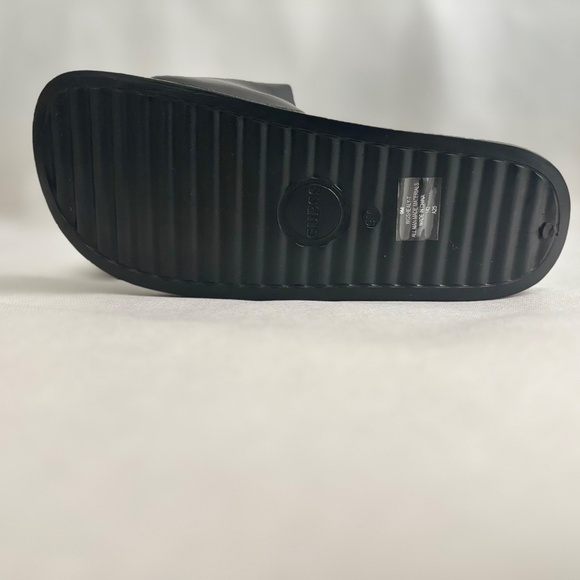 GUESS HEALY T SLIDES - Picture 6 of 7